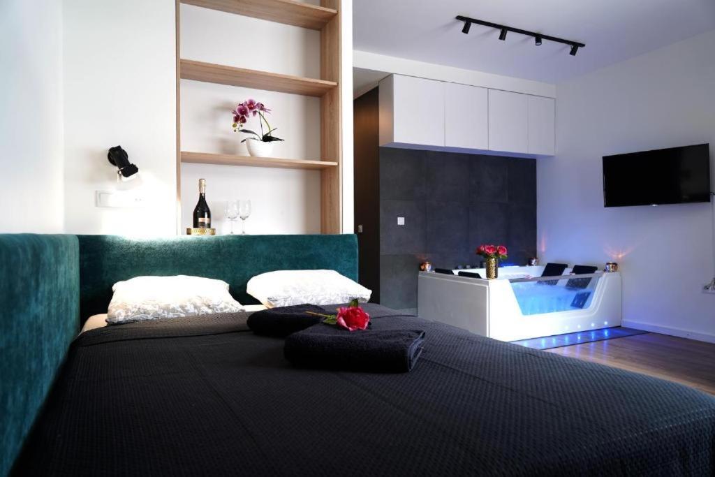 Relax Jacuzzi Apartment Cracovia Exterior foto